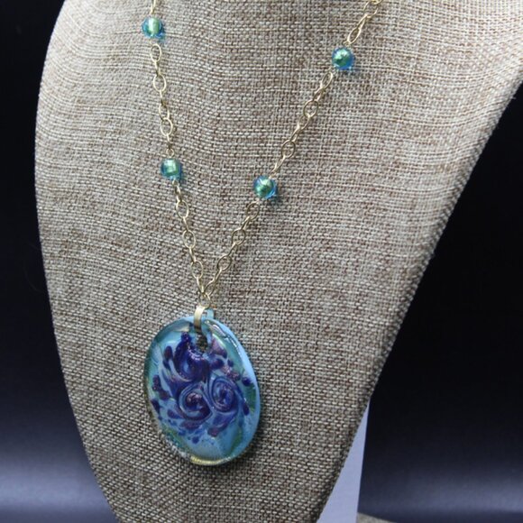 Bolivia 14K Venetian Glass Pendant Necklace - Picture 3 of 10